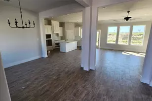 145 Legends Wy, Bridgeport, TX 76246 - Photo 5