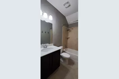 929 Lake Woodland Drive, Little Elm, TX 75068 - Photo 9