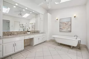 4110 Shady Hill Dr, Dallas, TX 75229 - Photo 9