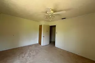 305 Butler St, Arp, TX 75750 - Photo 5