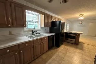 305 Butler St, Arp, TX 75750 - Photo 1