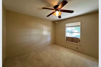 305 Butler Street, Arp, TX 75750 - Photo 11