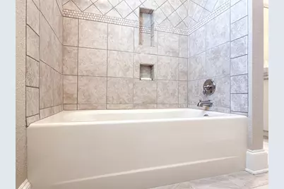 2122 Woodlands Drive, Tyler, TX 75703 - Photo 19
