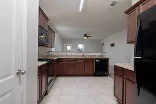 6201 Verdon Gorge Dr, Fort Worth, TX 76179 - Photo 11