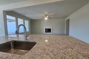 3006 Leopard Ln, Ennis, TX 75119 - Photo 9