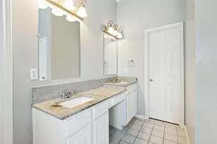 8261 Durham Dr, Frisco, TX 75035 - Photo 7