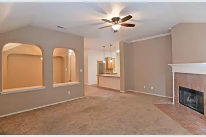1073 Red Hawk Drive, Frisco, TX 75033 - Photo 9