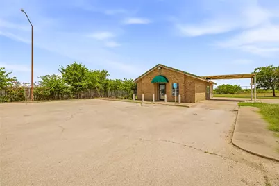 107 Fannin Street, Millsap, TX 76066 - Photo 13