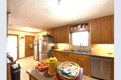 1213 Mockingbird Street, Stephenville, TX 76401 - Photo 7
