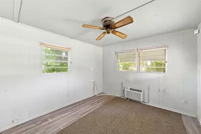 413 S Brazos Street, Whitney, TX 76692 - Photo 13