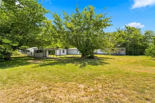 413 S Brazos St, Whitney, TX 76692 - Photo 15