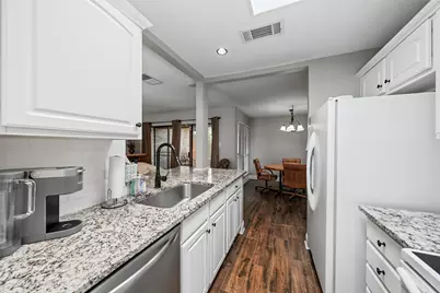 23 Park Lane, Bedford, TX 76021 - Photo 17