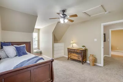 1129 Crazy Horse Trail, Burleson, TX 76028 - Photo 19