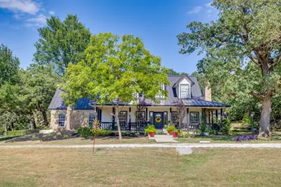 1129 Crazy Horse Trail, Burleson, TX 76028 - Photo 3