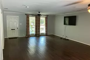 1818 Maplewood Ave, Corsicana, TX 75110 - Photo 5