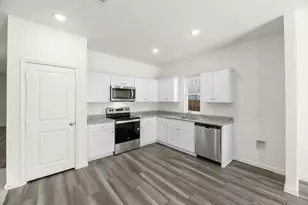 10308 Holy Cross Ln, Fort Worth, TX 76036 - Photo 9