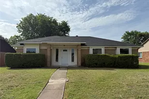 206 E Ridgegate Dr, Garland, TX 75040 - Photo 1