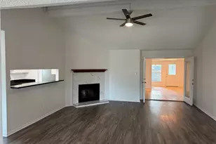 206 E Ridgegate Dr, Garland, TX 75040 - Photo 5