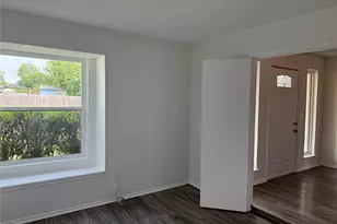 206 E Ridgegate Dr, Garland, TX 75040 - Photo 17