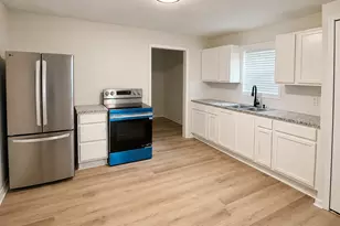 2321 Alexander Ave, Waco, TX 76708 - Photo 5
