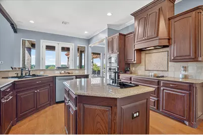 10808 Hawkins Home Boulevard, Benbrook, TX 76126 - Photo 13