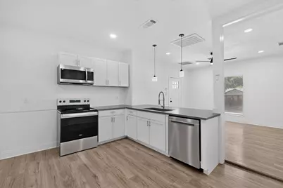 2609 Avenue G, Fort Worth, TX 76105 - Photo 11