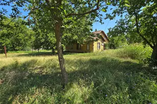 700 SW 3rd St, Hubbard, TX 76648 - Photo 7
