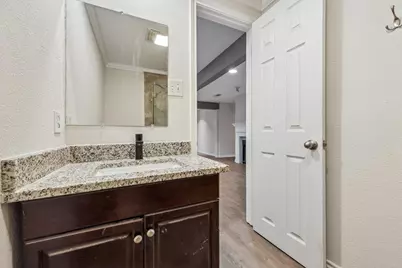 6833 Parkwood Drive, North Richland Hills, TX 76182 - Photo 17