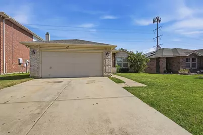 972 Mosaic Drive, Fort Worth, TX 76179 - Photo 3