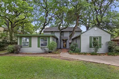 401 N Bailey Avenue, Fort Worth, TX 76107 - Photo 1