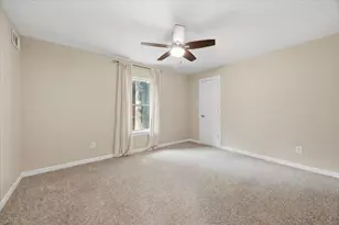 401 N Bailey Ave, Fort Worth, TX 76107 - Photo 19