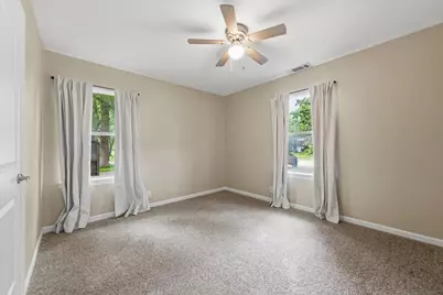 401 N Bailey Avenue, Fort Worth, TX 76107 - Photo 21