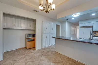 917 Meadowgate Drive, Garland, TX 75040 - Photo 13