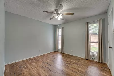 917 Meadowgate Drive, Garland, TX 75040 - Photo 19
