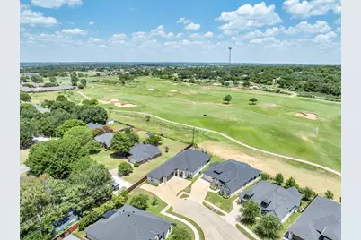 1124 Aviara Court, Granbury, TX 76048 - Photo 37