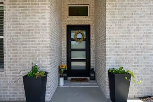 1124 Aviara Ct, Granbury, TX 76048 - Photo 3