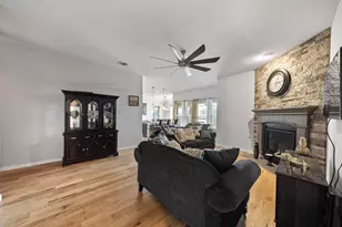 328 Running Water Trail, Fort Worth, TX 76131 - Photo 5