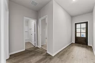 555 Brookside Dr, Van Alstyne, TX 75495 - Photo 3