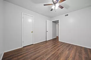 2019 Fleur De Lis Ct, Arlington, TX 76012 - Photo 25