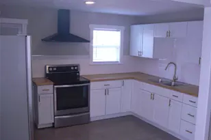5728 Curzon Ave, Fort Worth, TX 76107 - Photo 3