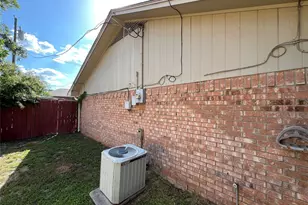 1348 Inglewood Dr, Stephenville, TX 76401 - Photo 19