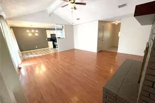 1348 Inglewood Dr, Stephenville, TX 76401 - Photo 3