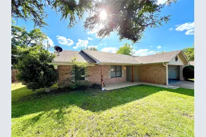 1348 Inglewood Drive, Stephenville, TX 76401 - Photo 1
