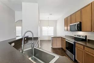 204 Linden Ct, Oak Point, TX 75068 - Photo 11