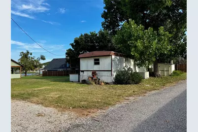 1909 Buck Run, Graford, TX 76449 - Photo 13