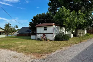1909 Buck Run, Graford, TX 76449 - Photo 13