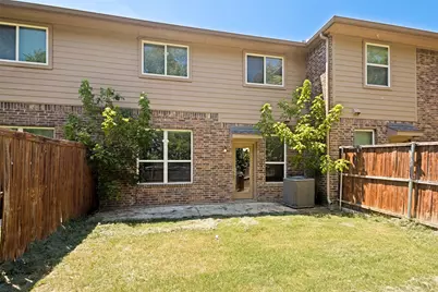241 Barrington Lane, Lewisville, TX 75067 - Photo 25