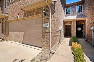 241 Barrington Ln, Lewisville, TX 75067 - Photo 3