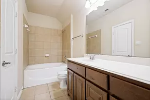 241 Barrington Ln, Lewisville, TX 75067 - Photo 23
