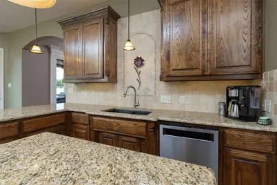 11082 Sarah Lane, Fort Worth, TX 76179 - Photo 19